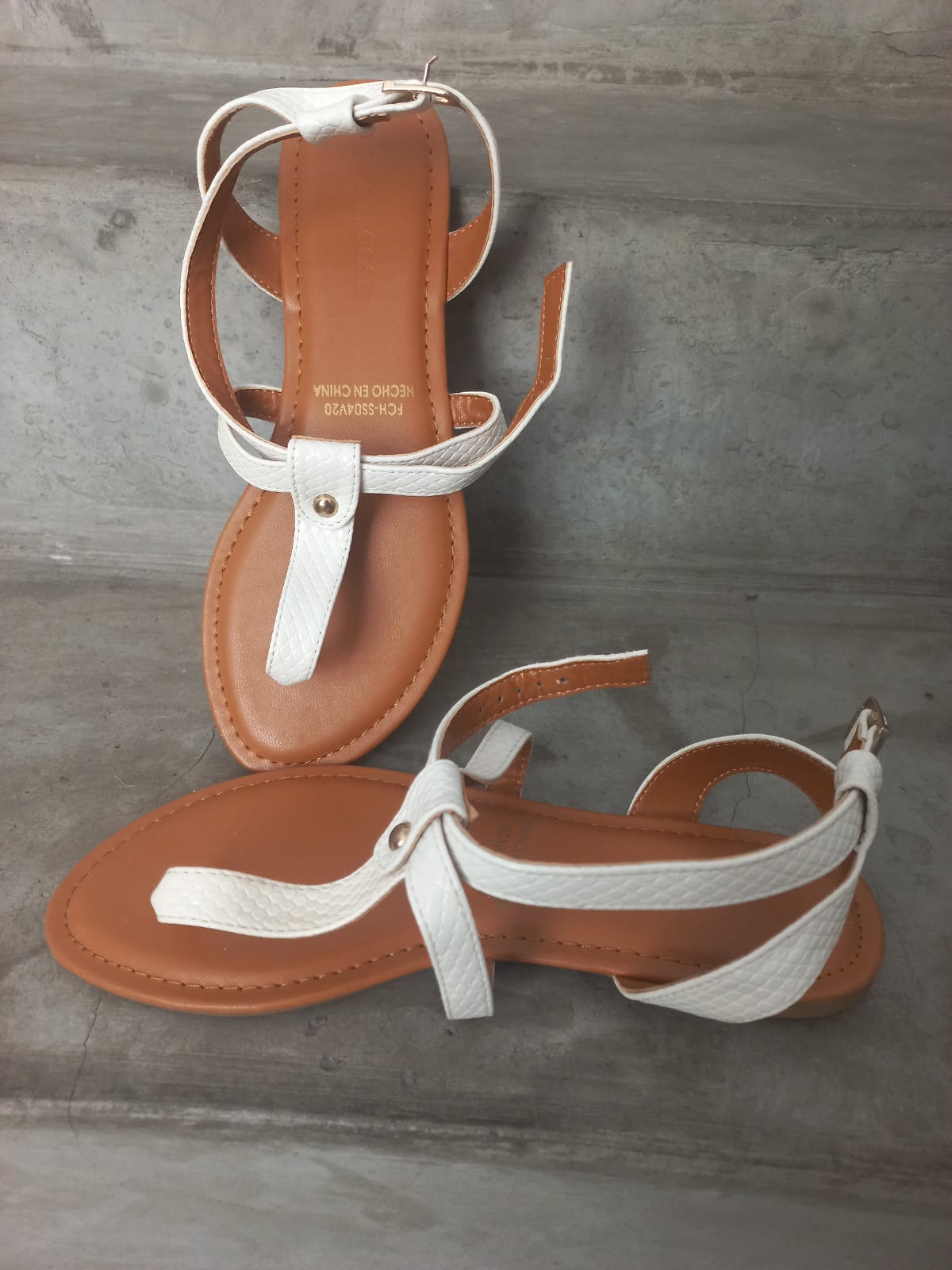 Sandalia color blanco