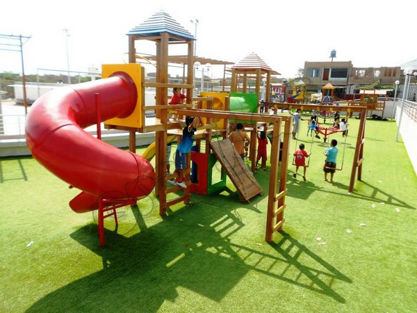 Equipos de gym parques y juegos para niños